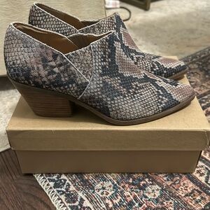 Lucky Brand Bootie Snakeskin Women’s Size 9